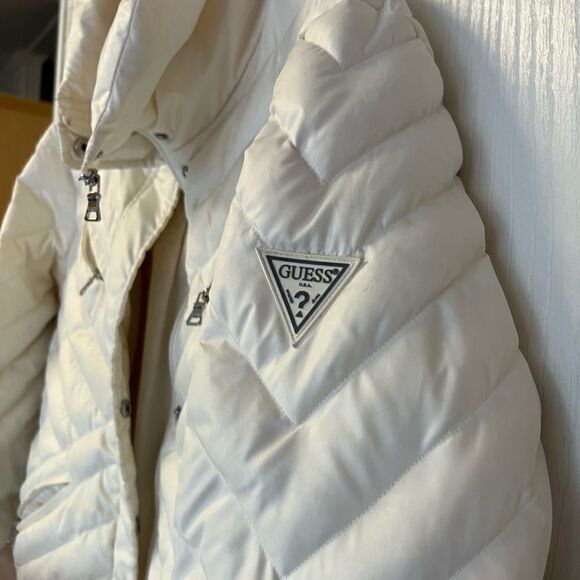 Guess Jacket  - Picture 2 of 11